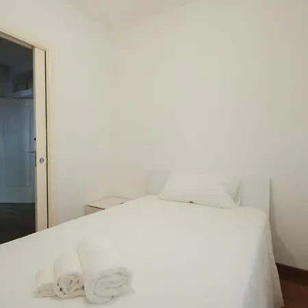 Lusso E Comfort, A Pochi Passi Dal Mare בית נופש פסארו