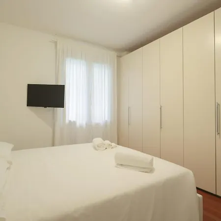 Lusso E Comfort, A Pochi Passi Dal Mare * 佩萨罗
