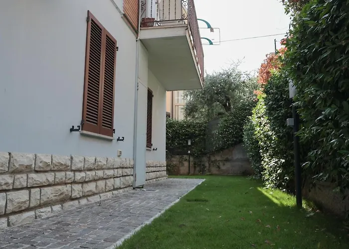 Lusso E Comfort, A Pochi Passi Dal Mare Semesterbostad